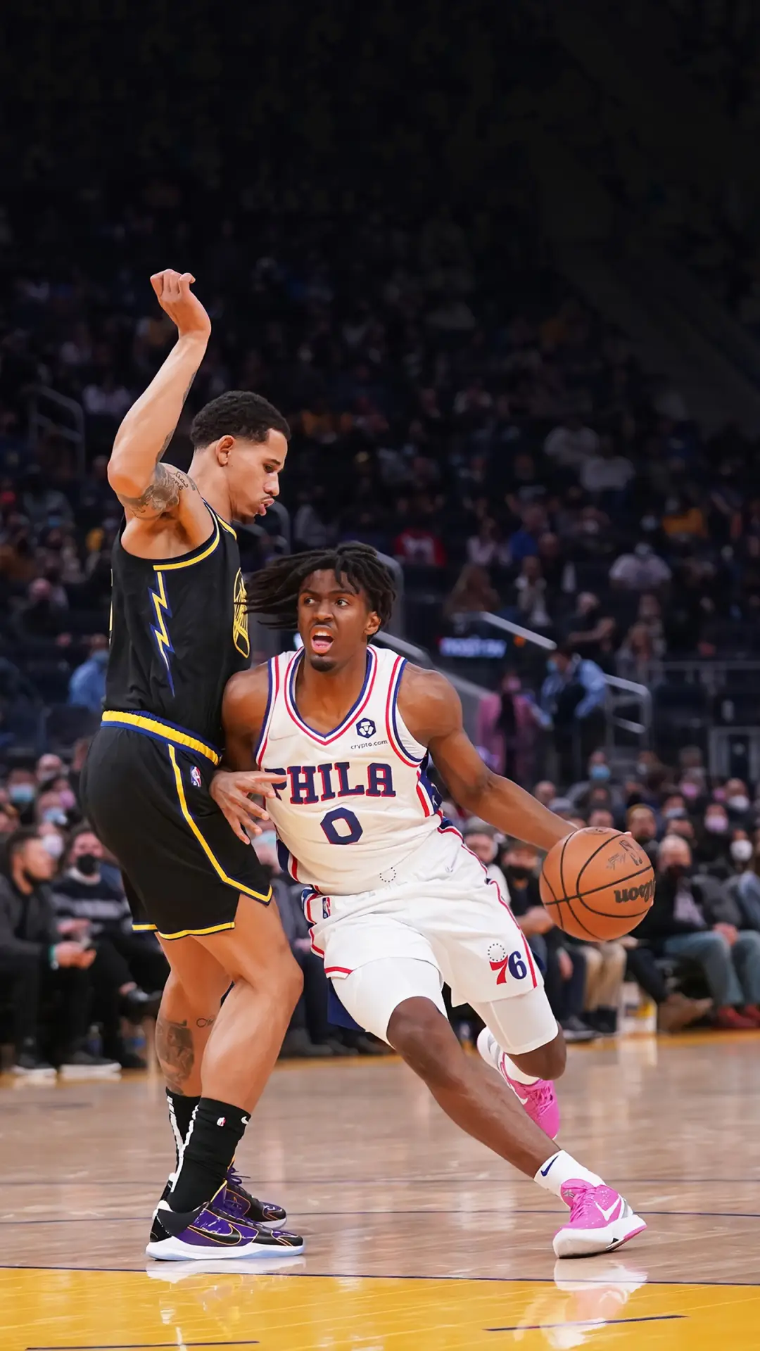 勇士轻松打爆76人 - Screenshot 1