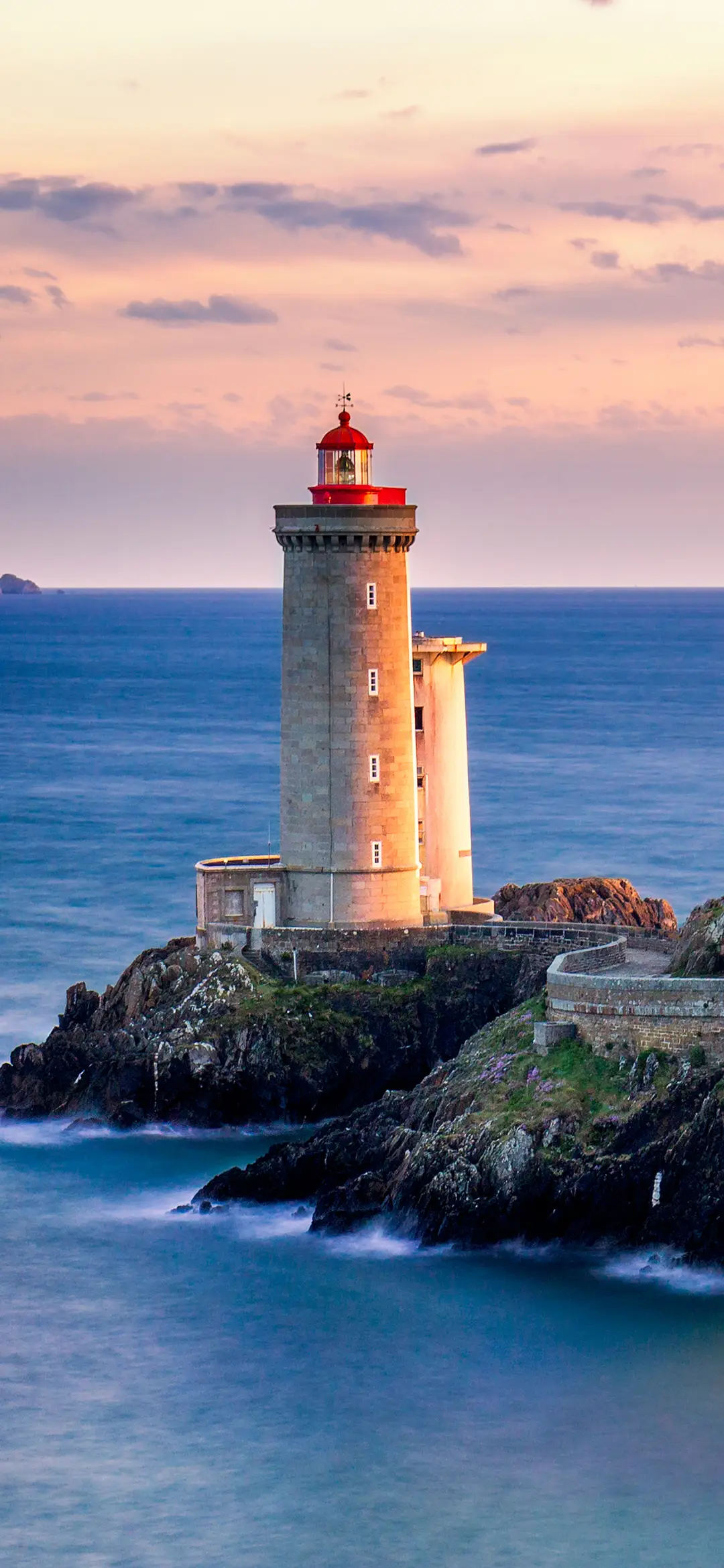 灯塔壁纸-锐景创意