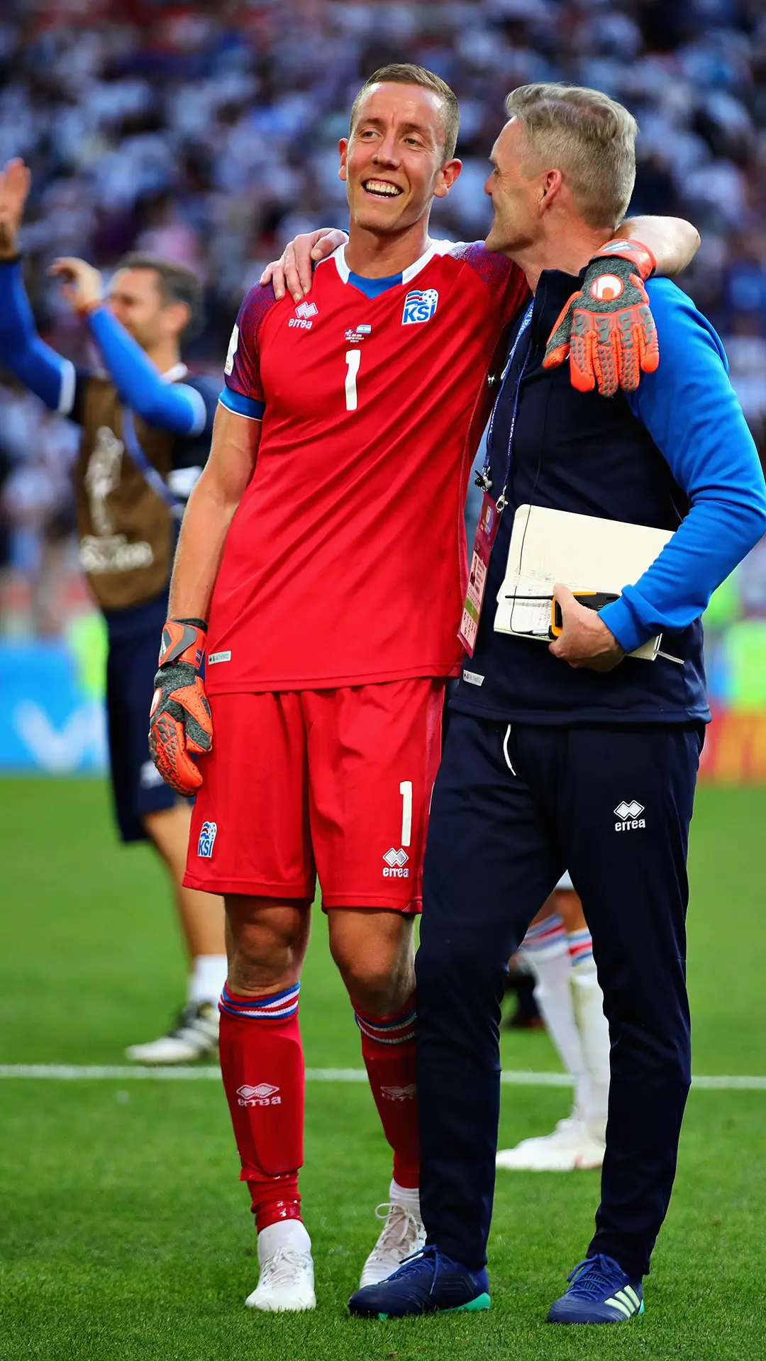 被足球耽误的导演