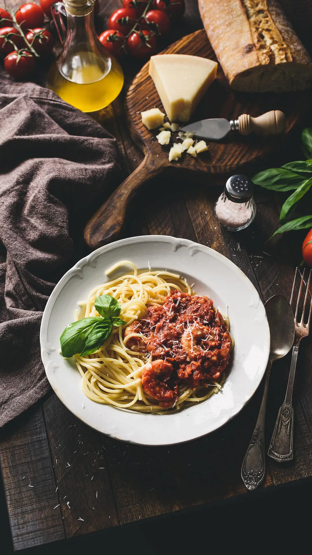 吃完饭为什么爱犯困