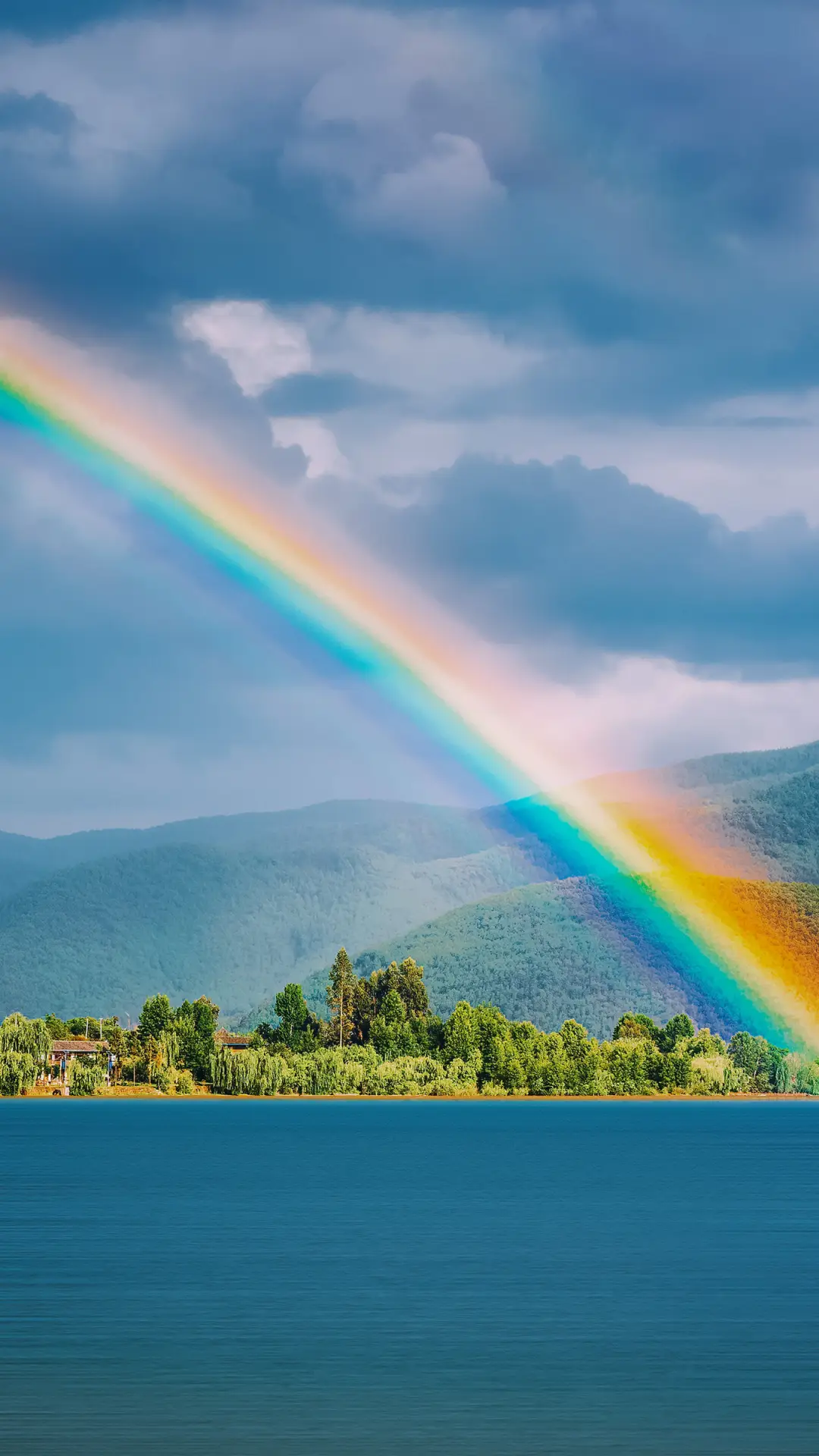 神奇的东方女儿国