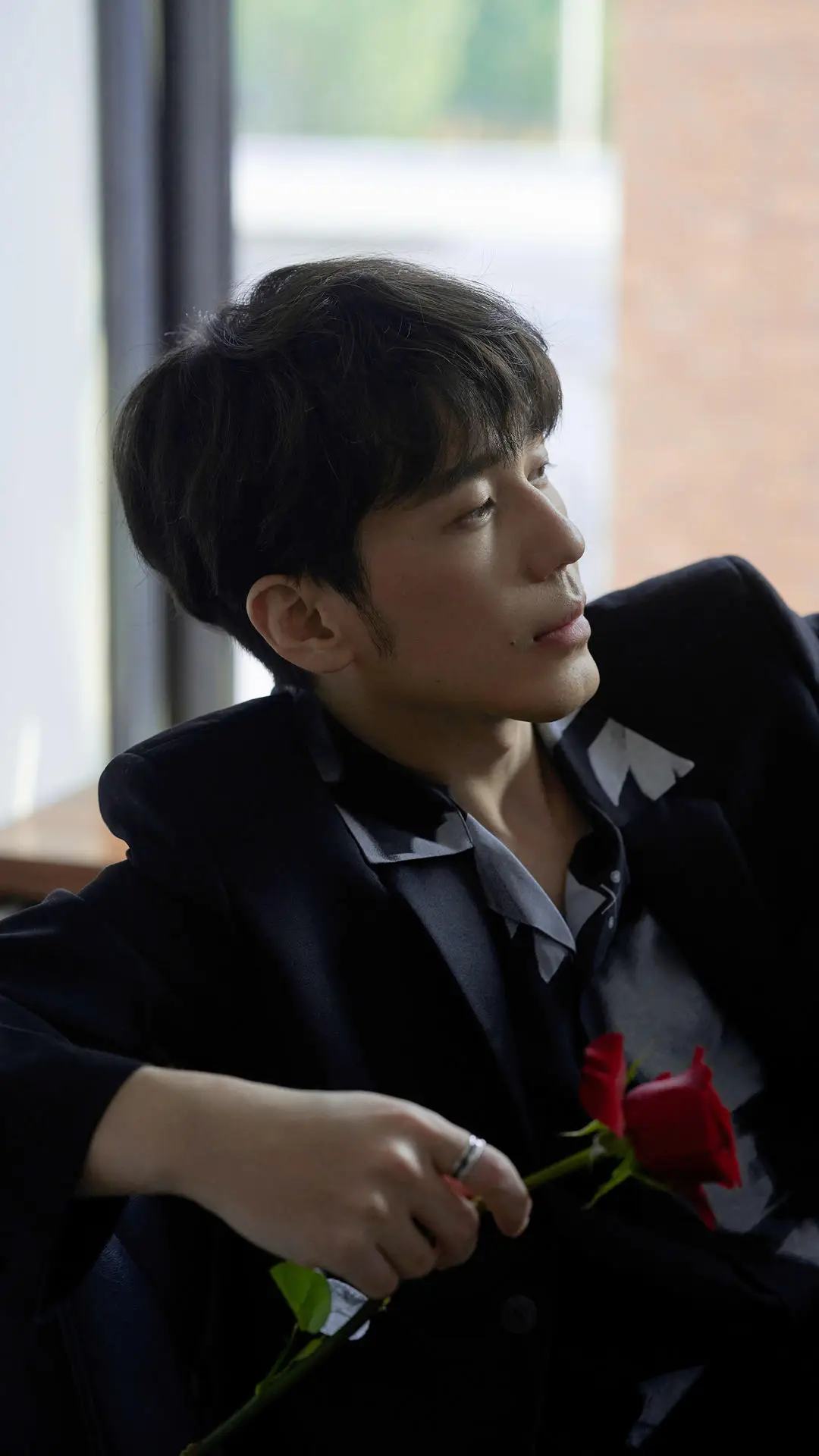 白宇尽展温柔风范 - Screenshot 1