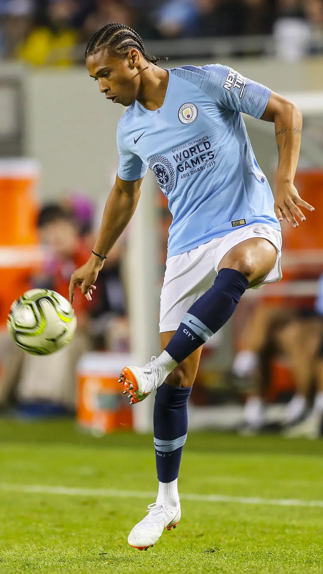 前场多面手萨内