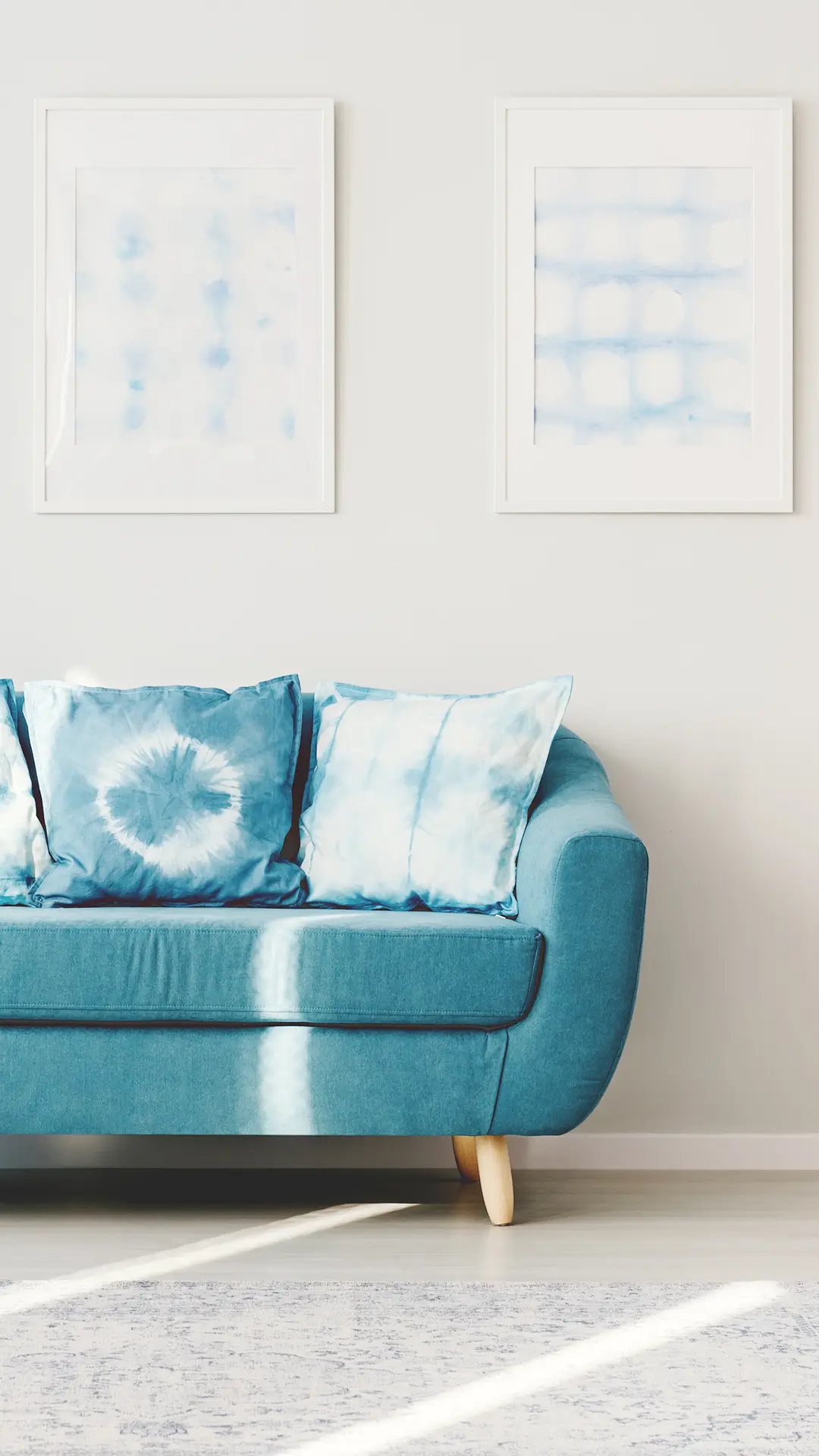 用抱枕来提升客厅颜值